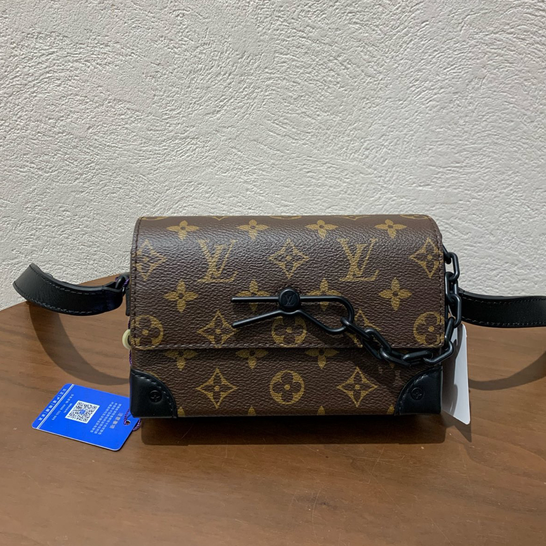 99新 LouisVuitton/路易威登 老花Soft Trunk 黑链条软盒子包 