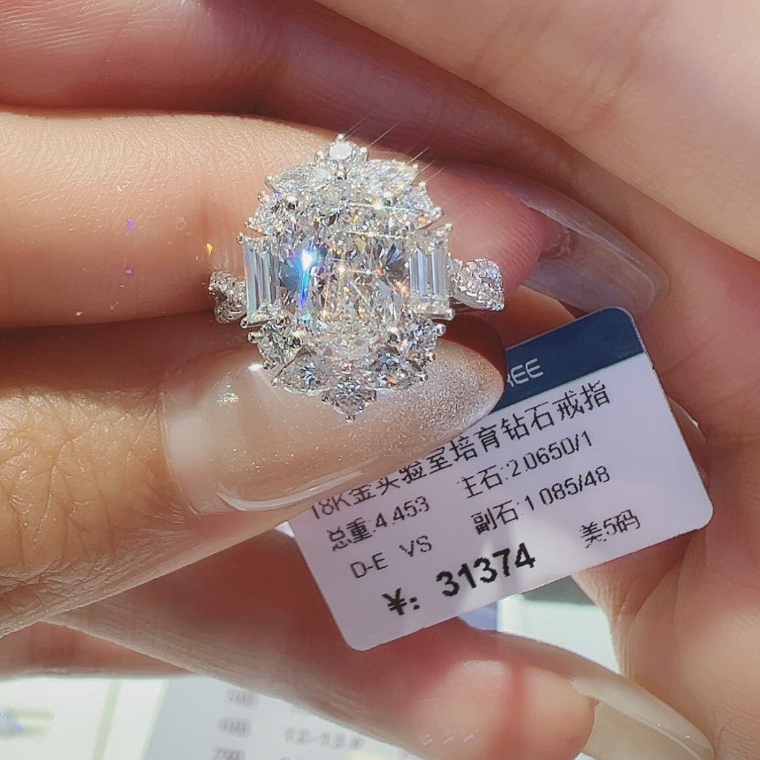 实验室培育钻石18K金镶嵌2.065ct10-11