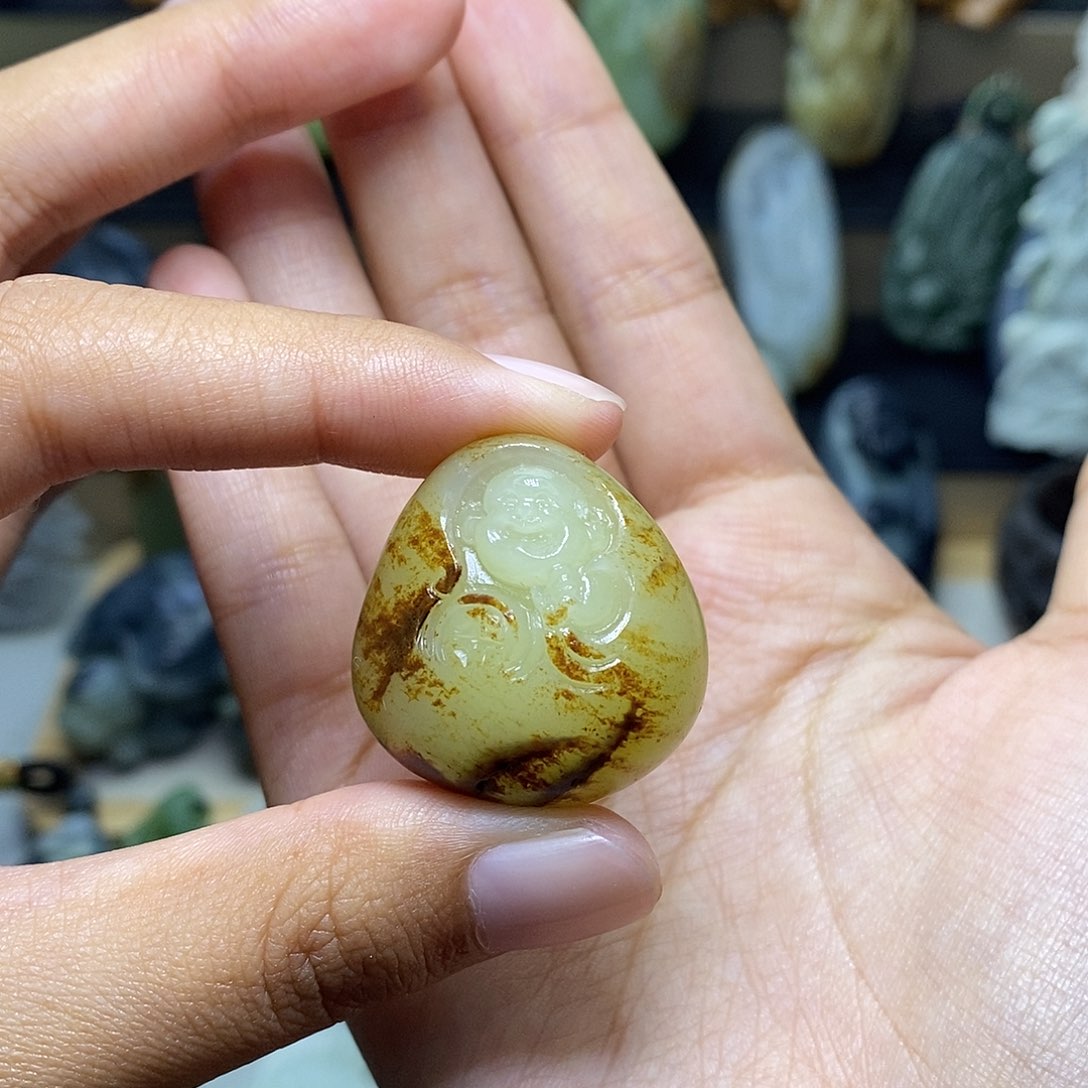 颈饰未镶嵌和田玉?****兽