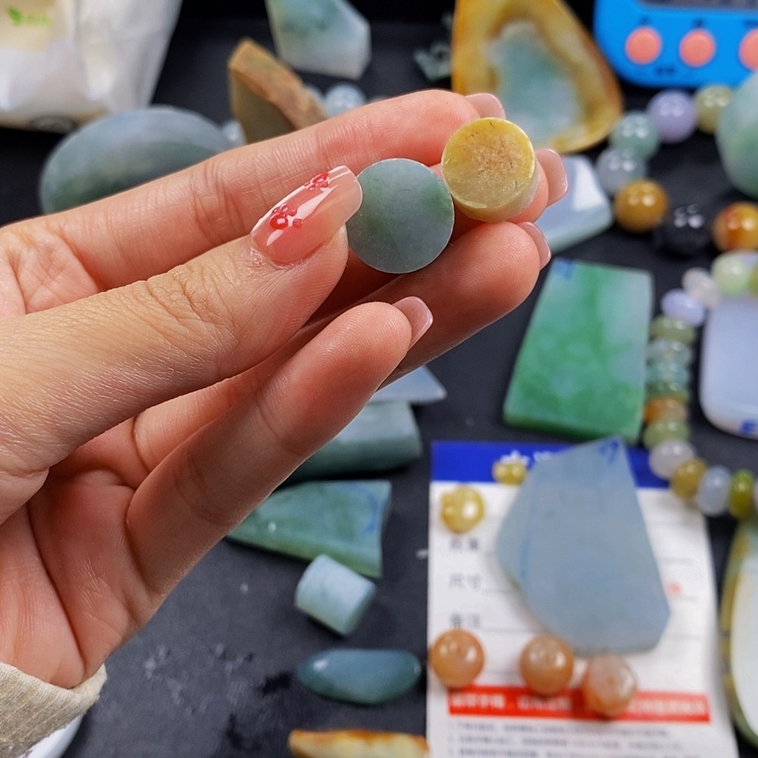 【闪购商品】定制翡翠未镶嵌定制