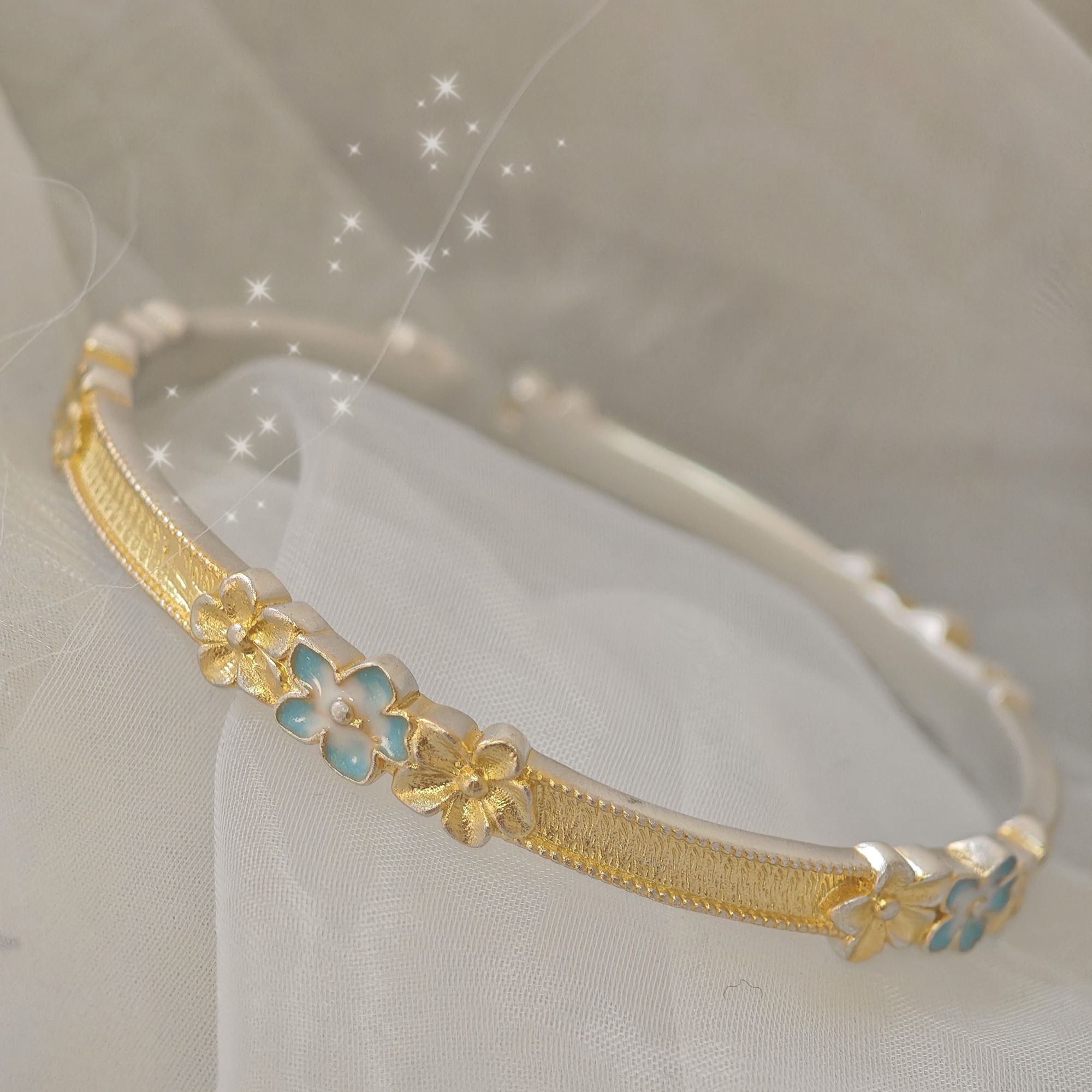 足银手镯 致爱一生足银999.9小蓝花描金手镯