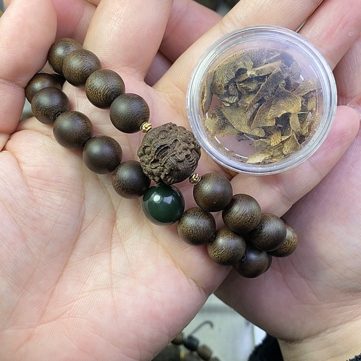 沉香沉香碎屑浮**姆越南芽庄白棋楠