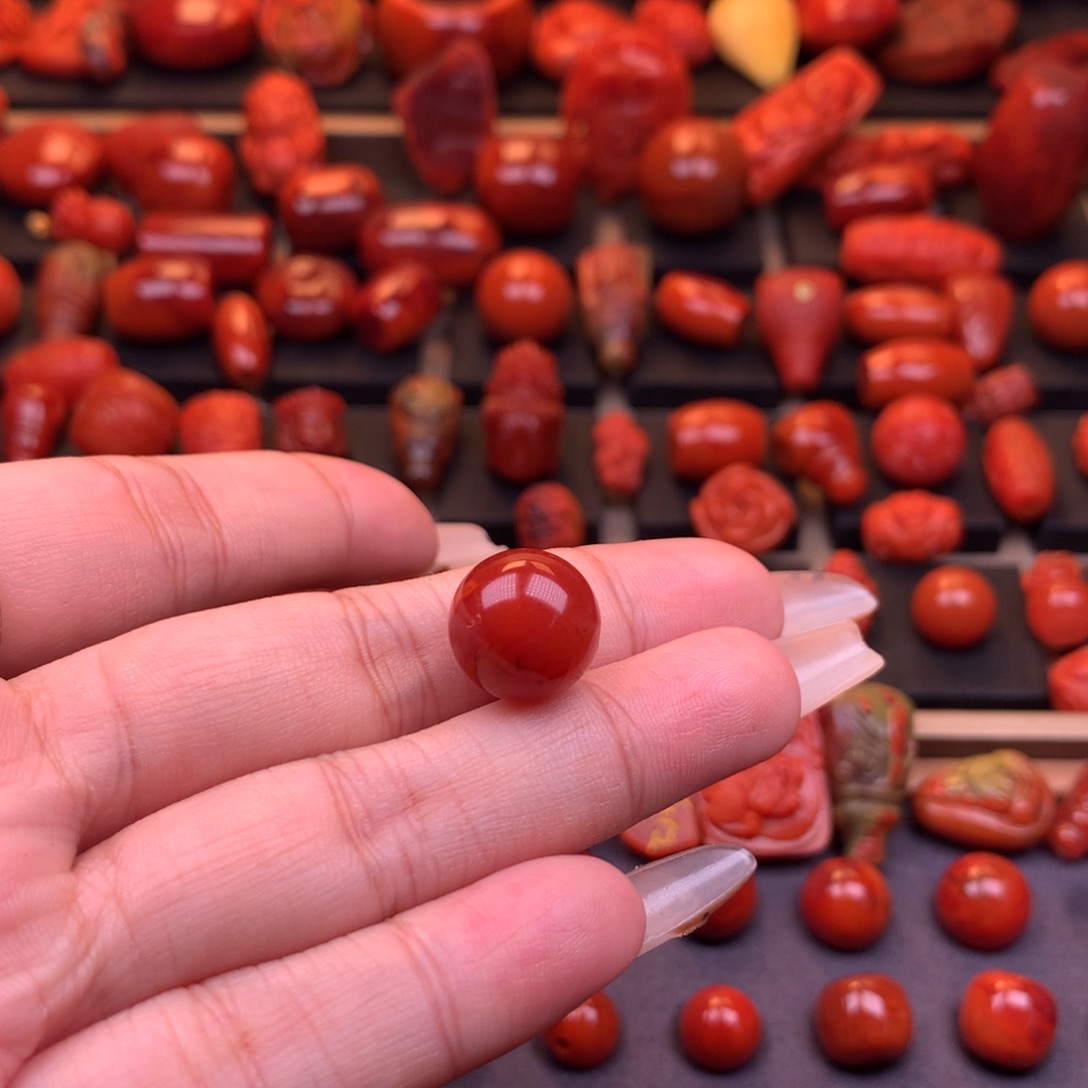 N***H南红玛瑙未镶嵌川料原矿圆珠13.2mm