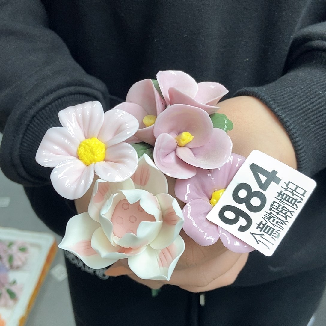 陶瓷设计风格现代