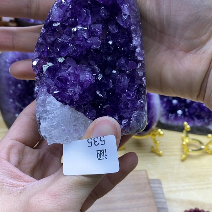 水晶大型摆件（非配饰）未镶嵌