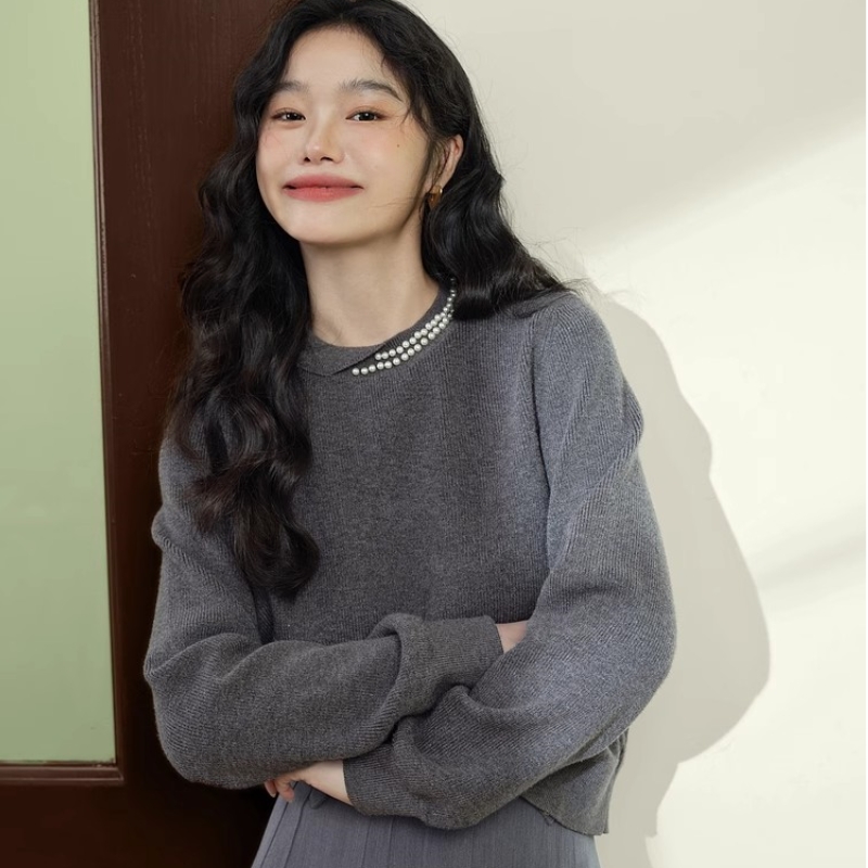 高级感洋气时尚灰色珍珠打底针织衫上衣女装秋冬外穿套头内搭毛衣