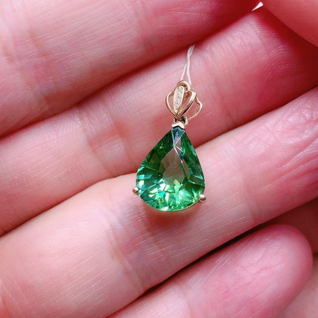 碧玺吊坠(不含链)18K金镶嵌