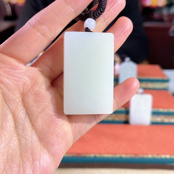 和田玉吊坠未镶嵌