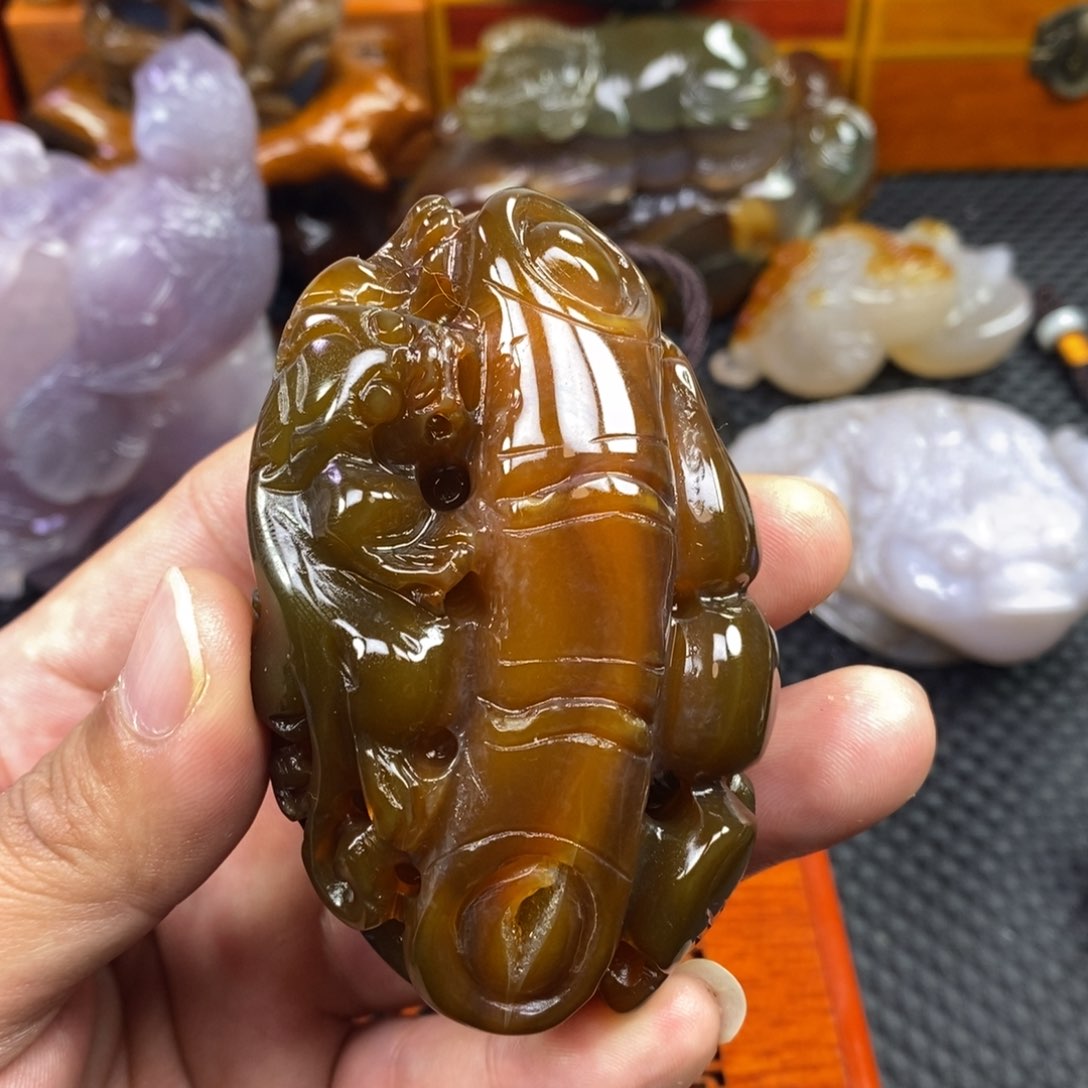 玛瑙/玉髓手把件未镶嵌度