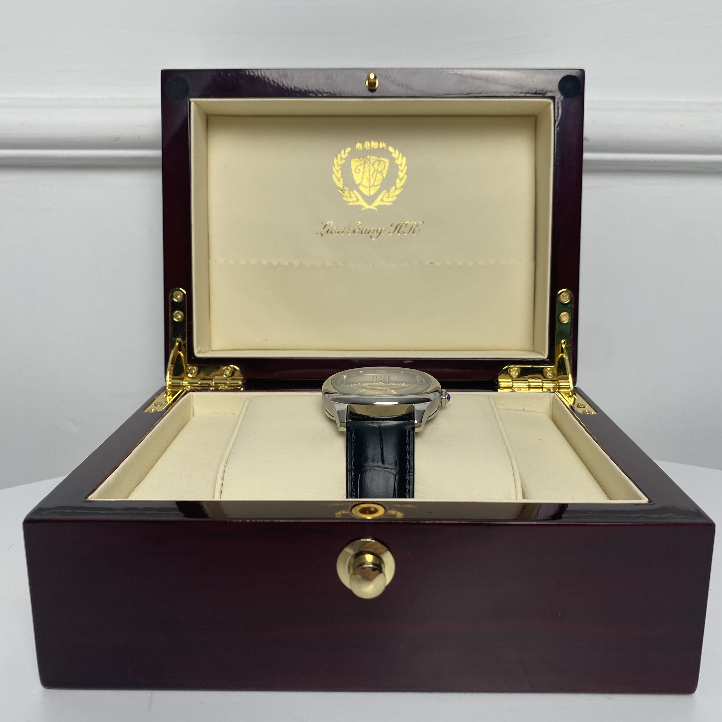 1807【高级定制】时尚男士手表