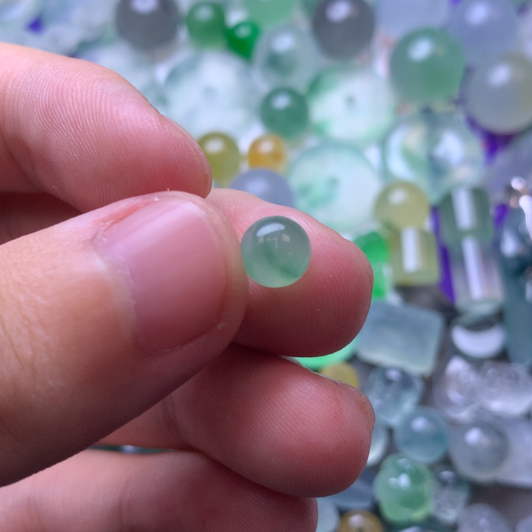 未镶嵌定制翡翠珠子