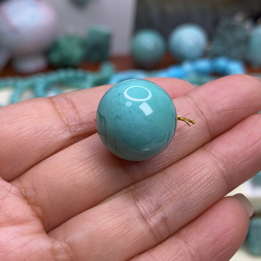 绿松石未镶嵌珠宝奇石16.4