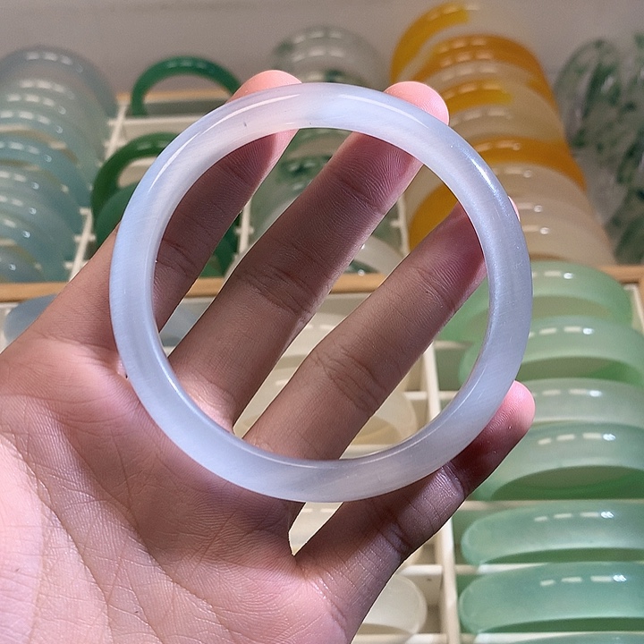 翡翠未镶嵌手镯手镯1516