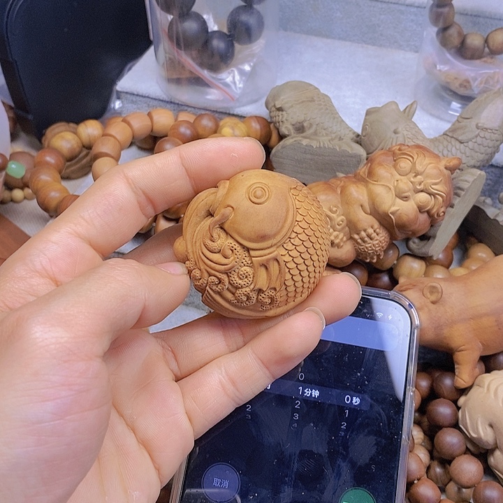 檀香木其他N**t焦糖。。