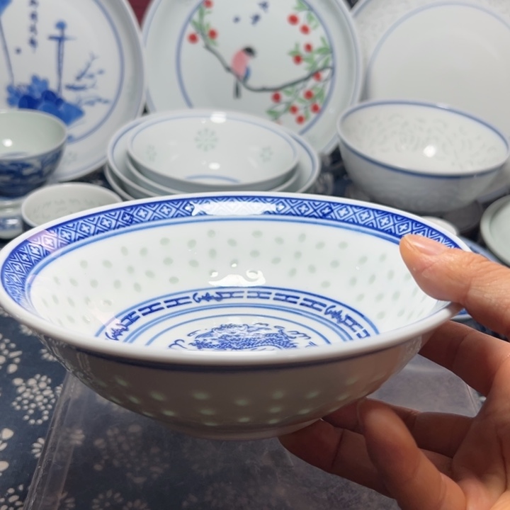 青花玲珑7寸荷叶碗