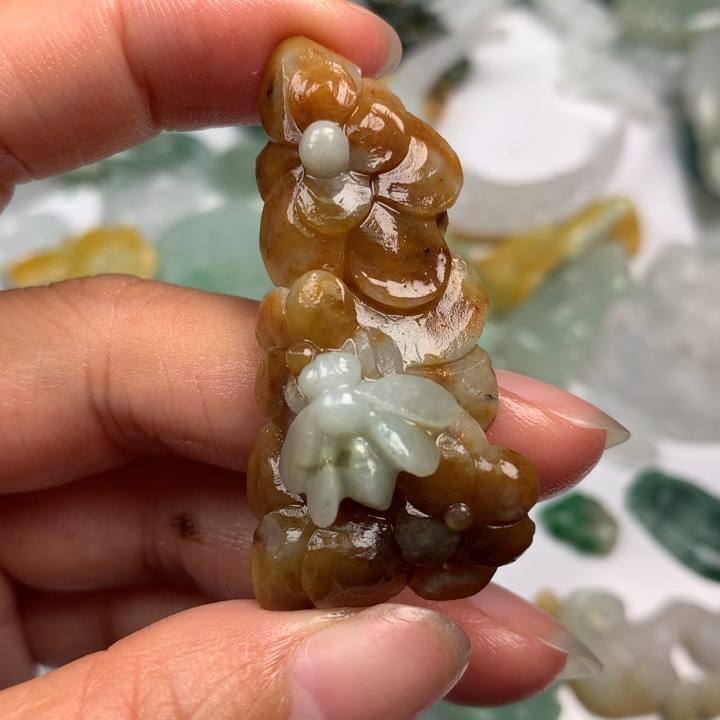 定制翡翠未镶嵌翡翠