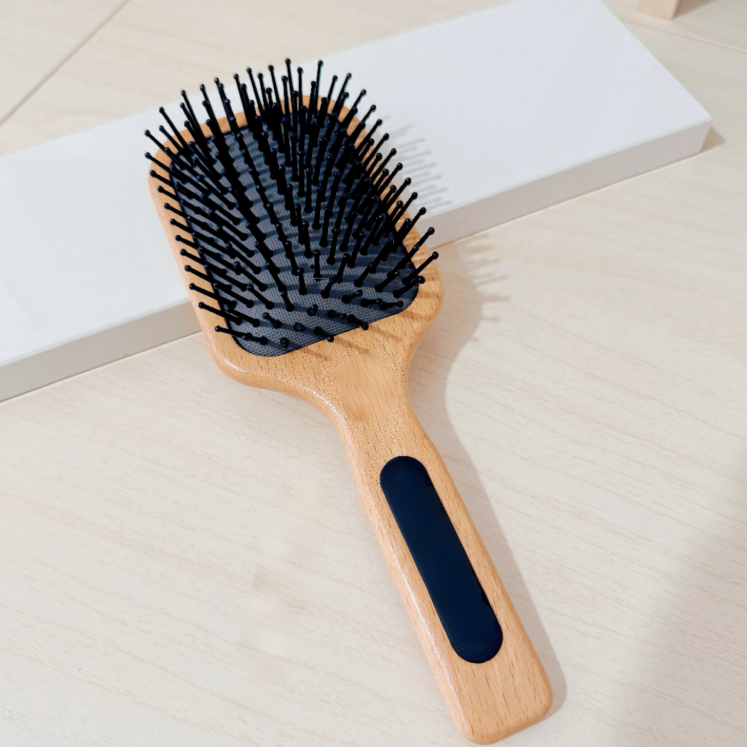 【品牌原单】肯家 头皮按摩蓬松气垫按摩梳