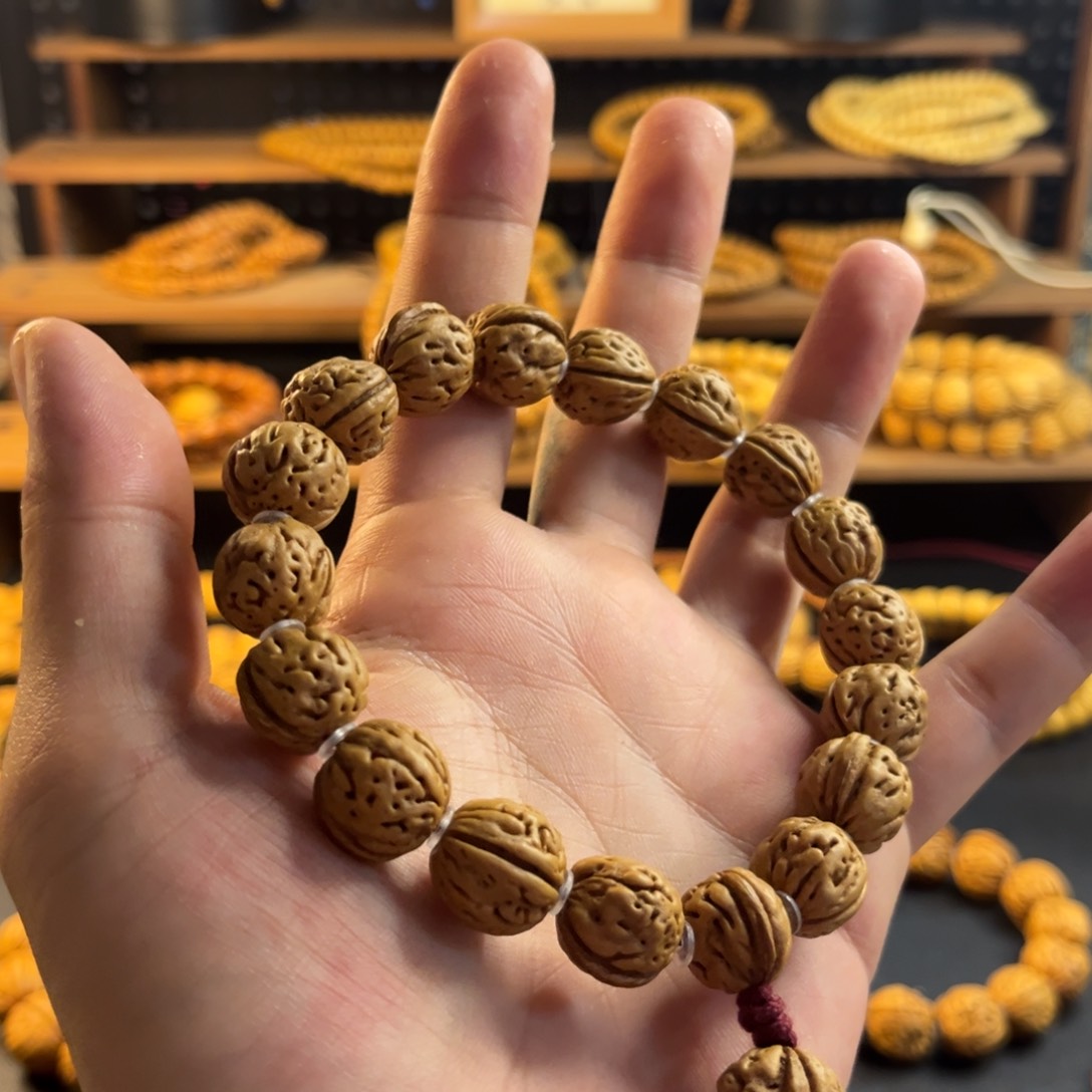 桃核吊坠天工无相原皮桃核 13.7mm异形