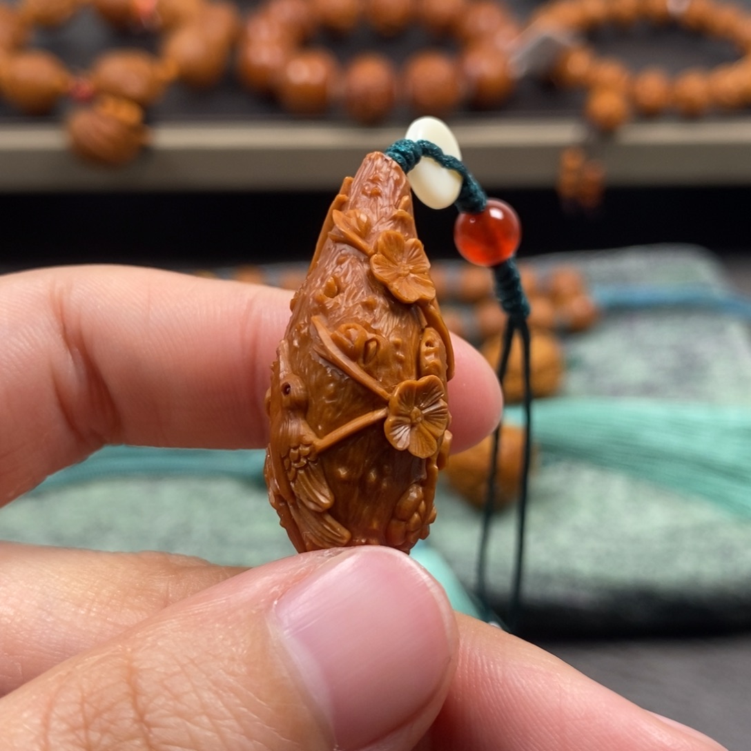 橄榄核手串/手链腊梅报喜