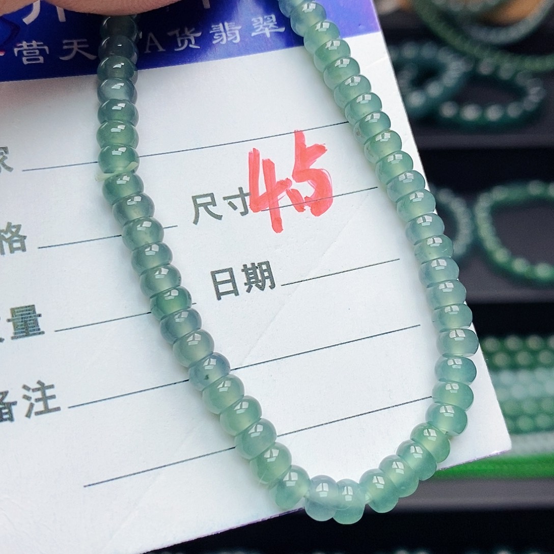 翡翠未镶嵌手链翡翠