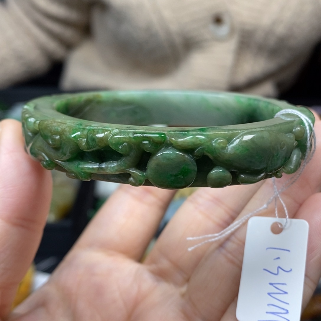 翡翠颈饰未镶嵌58.3圈口28号