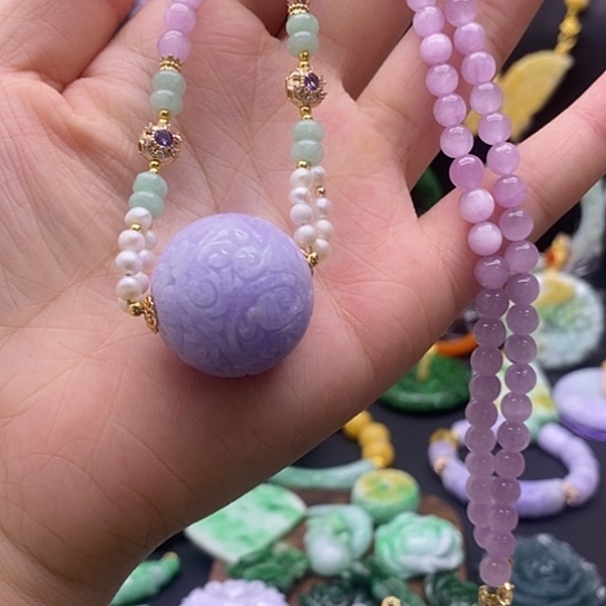 翡翠未镶嵌颈饰翡翠吊坠