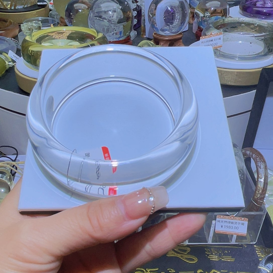 水晶手镯未镶嵌我**亮天然白水晶轮胎镯高货60➕圈