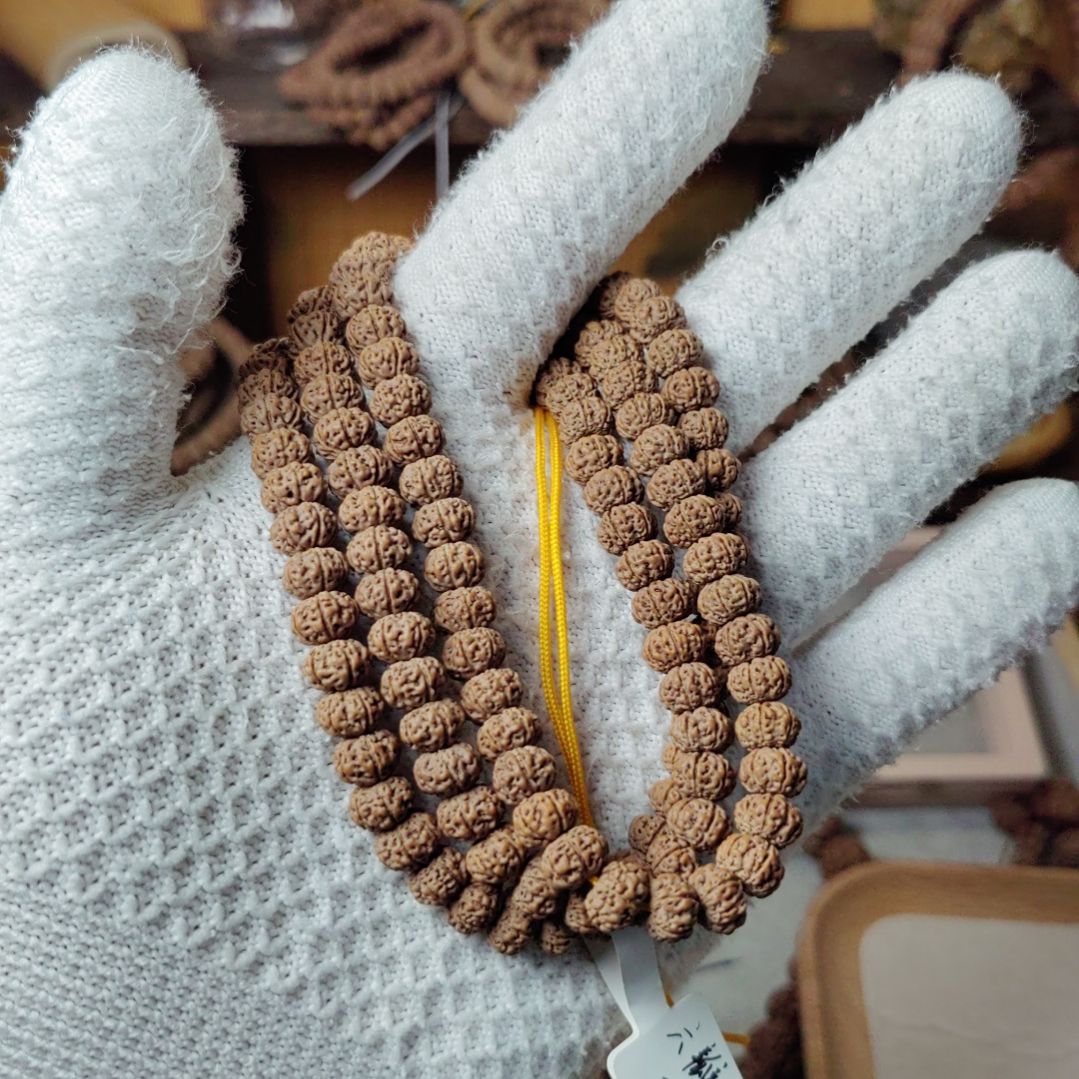 金刚菩提吊坠熊**熊飞碟