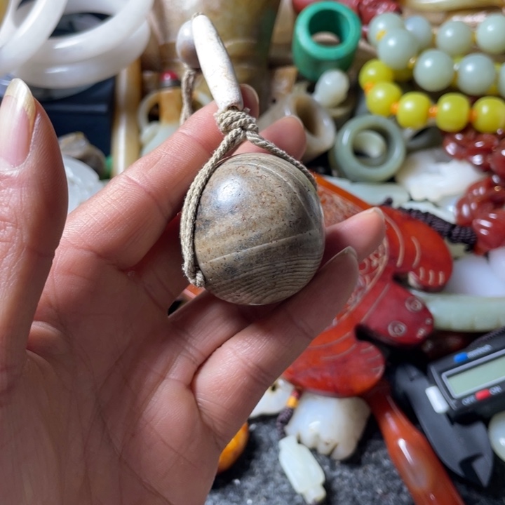 和田玉未镶嵌吊坠(不含链)