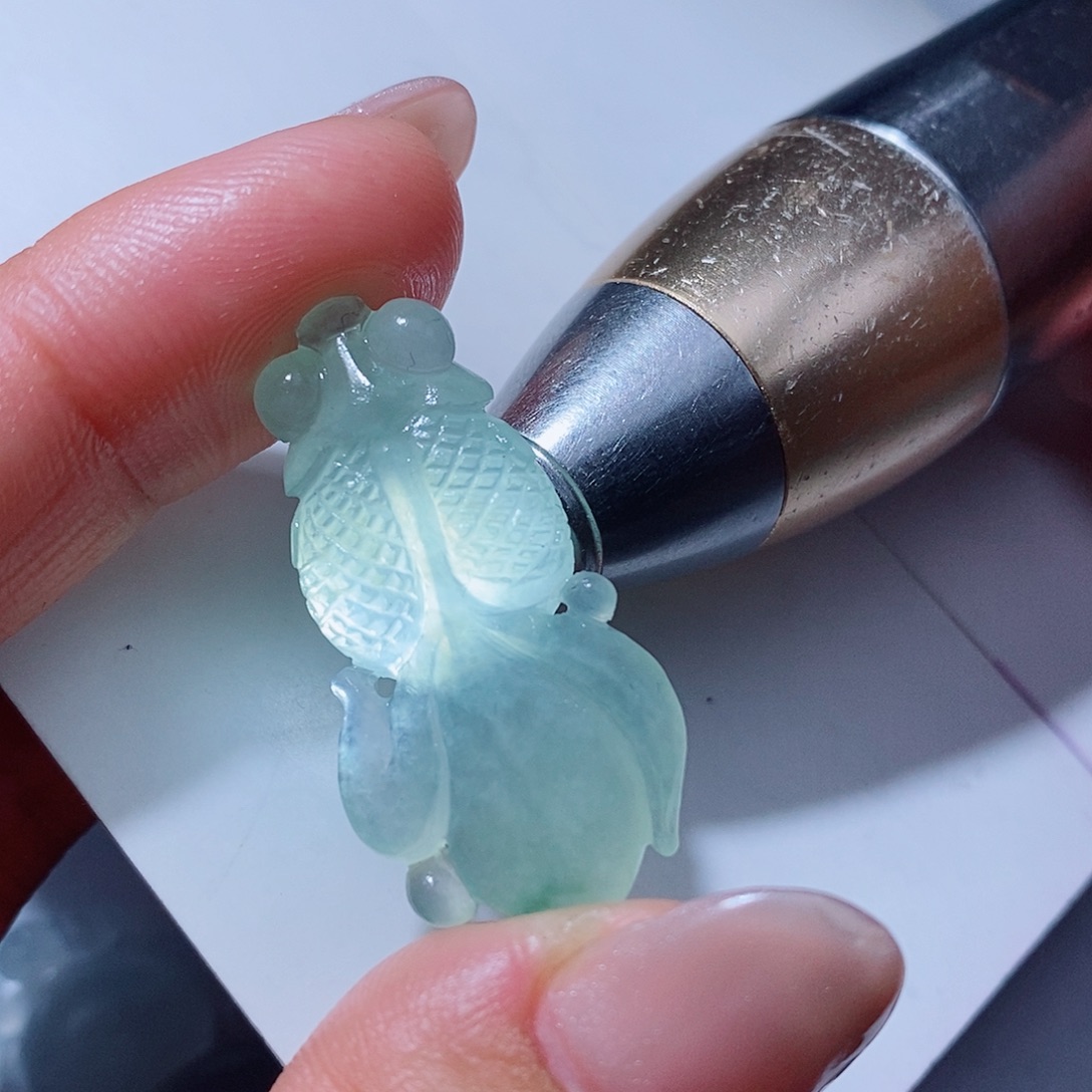 定制翡翠未镶嵌翡翠