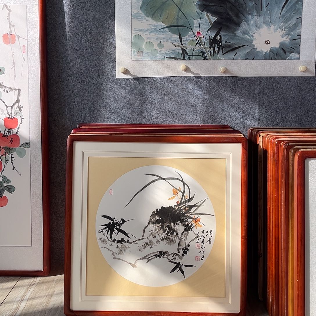 国画书画作品带框63×63