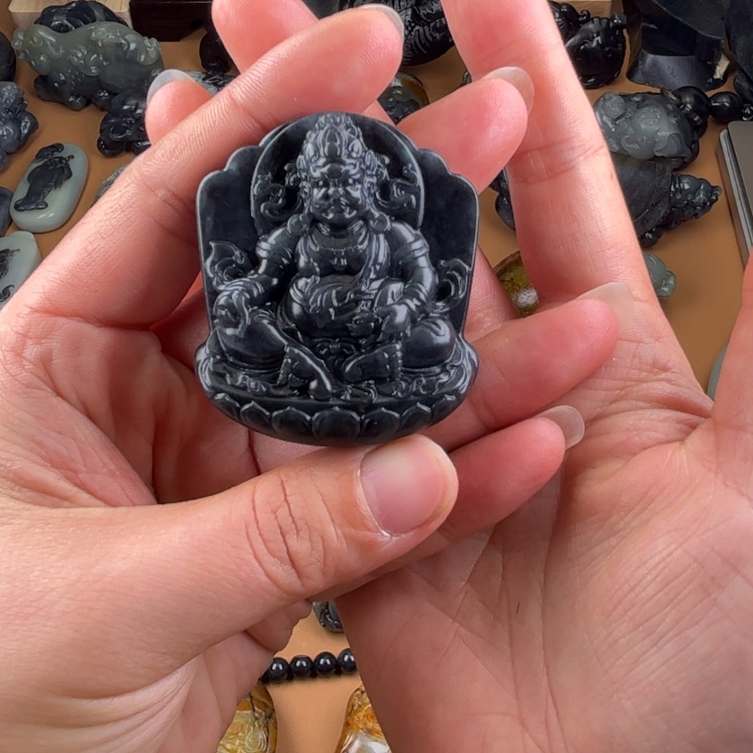 和田玉颈饰未镶嵌苍*