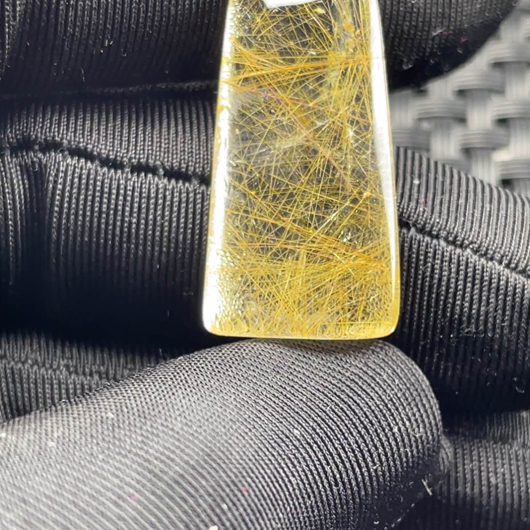 水晶吊坠未镶嵌程*子