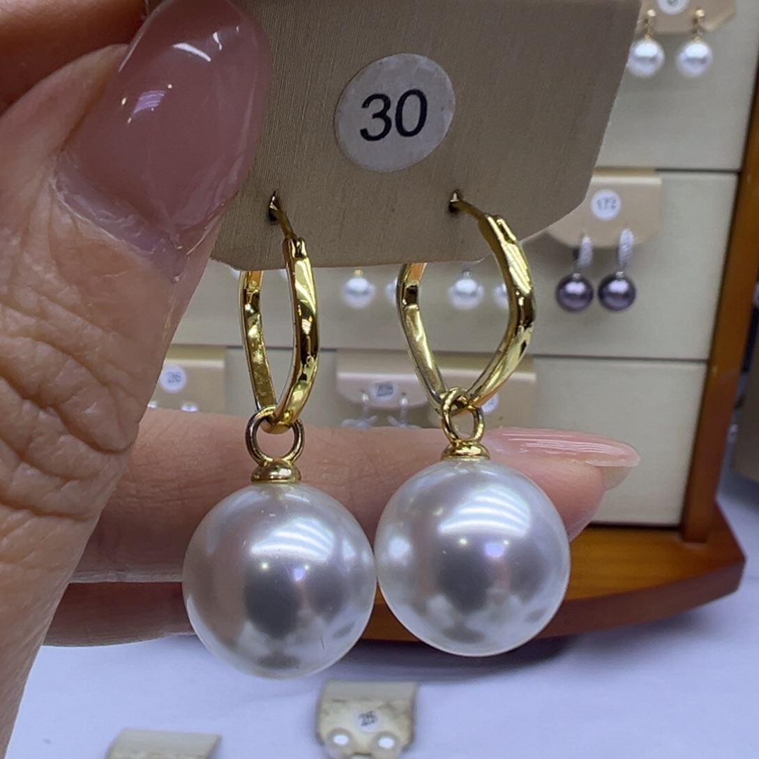 未镶嵌淡水珍珠耳饰