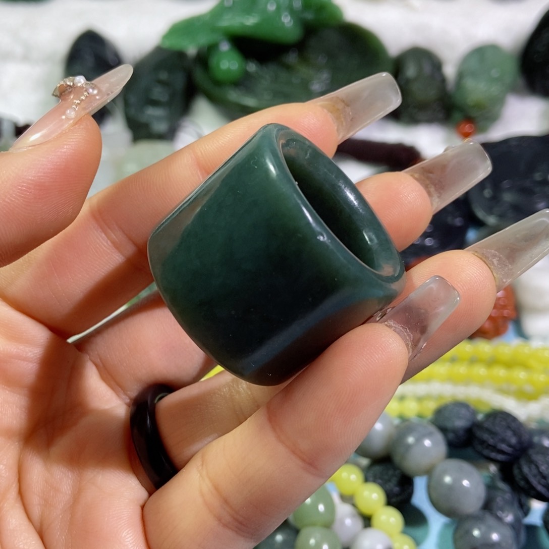 和田玉珠宝奇石未镶嵌