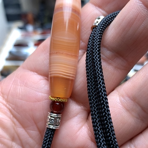 玛瑙/玉髓颈饰合金