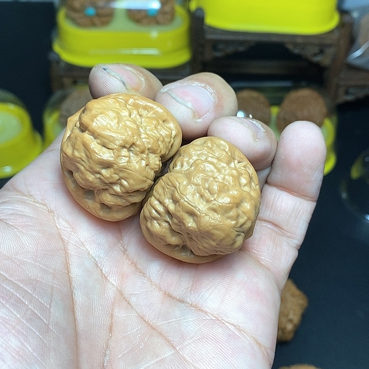 吊坠文玩核桃可**仁35尺，古蟾