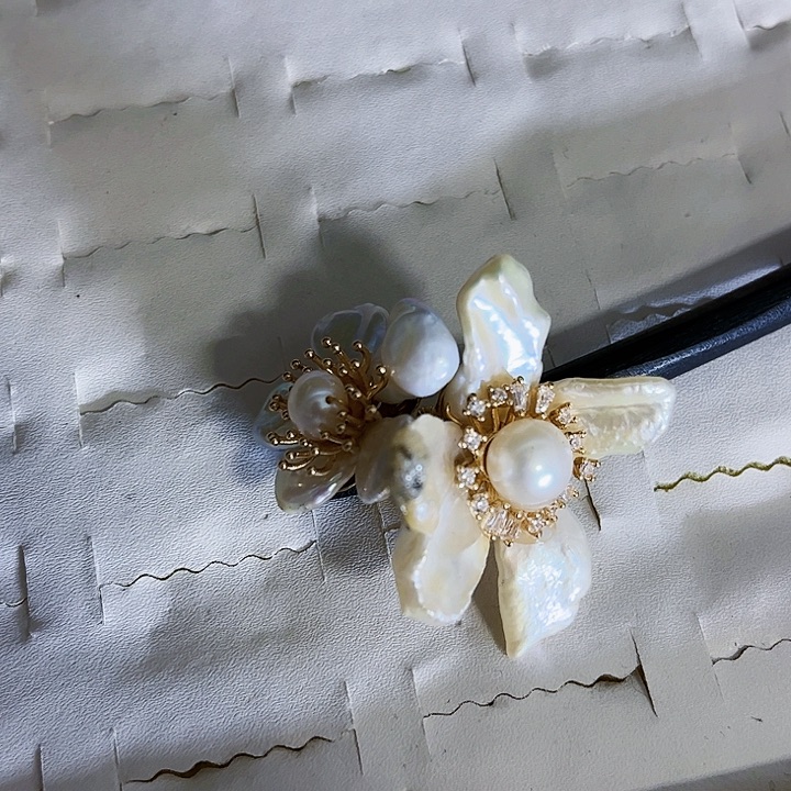 淡水珍珠胸饰银S925镶嵌