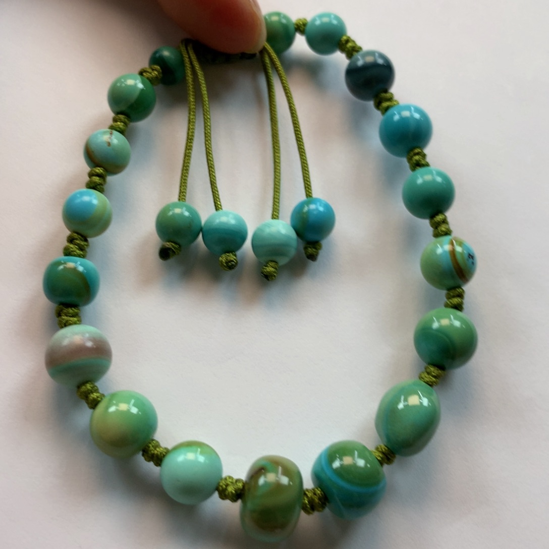 绿松石手串未镶嵌