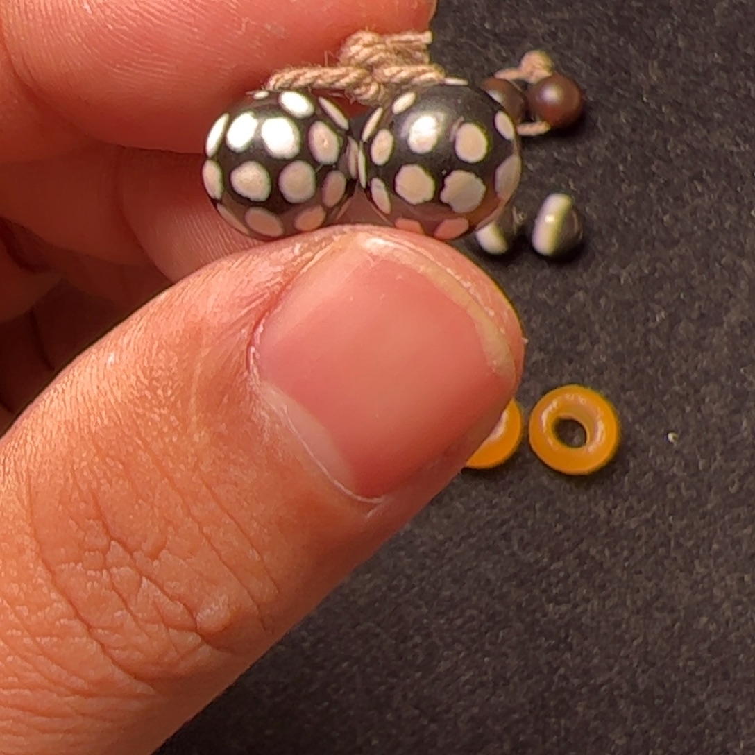 圈***圆玛瑙/玉髓未镶嵌配饰