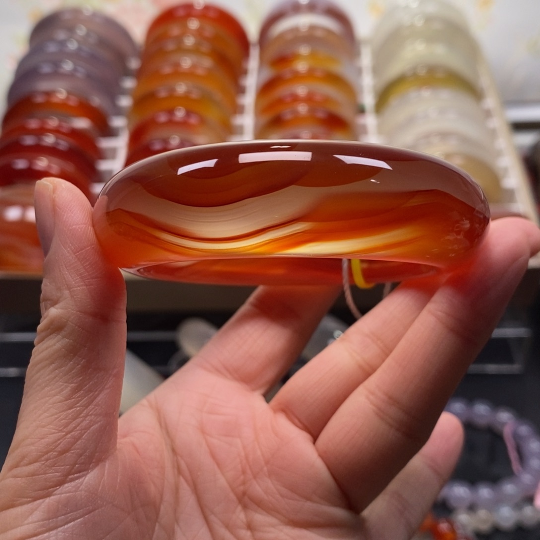 玛瑙/玉髓未镶嵌手镯