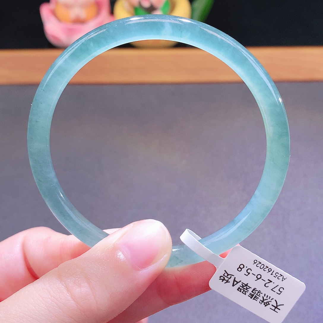 翡翠未镶嵌手镯天然翡翠