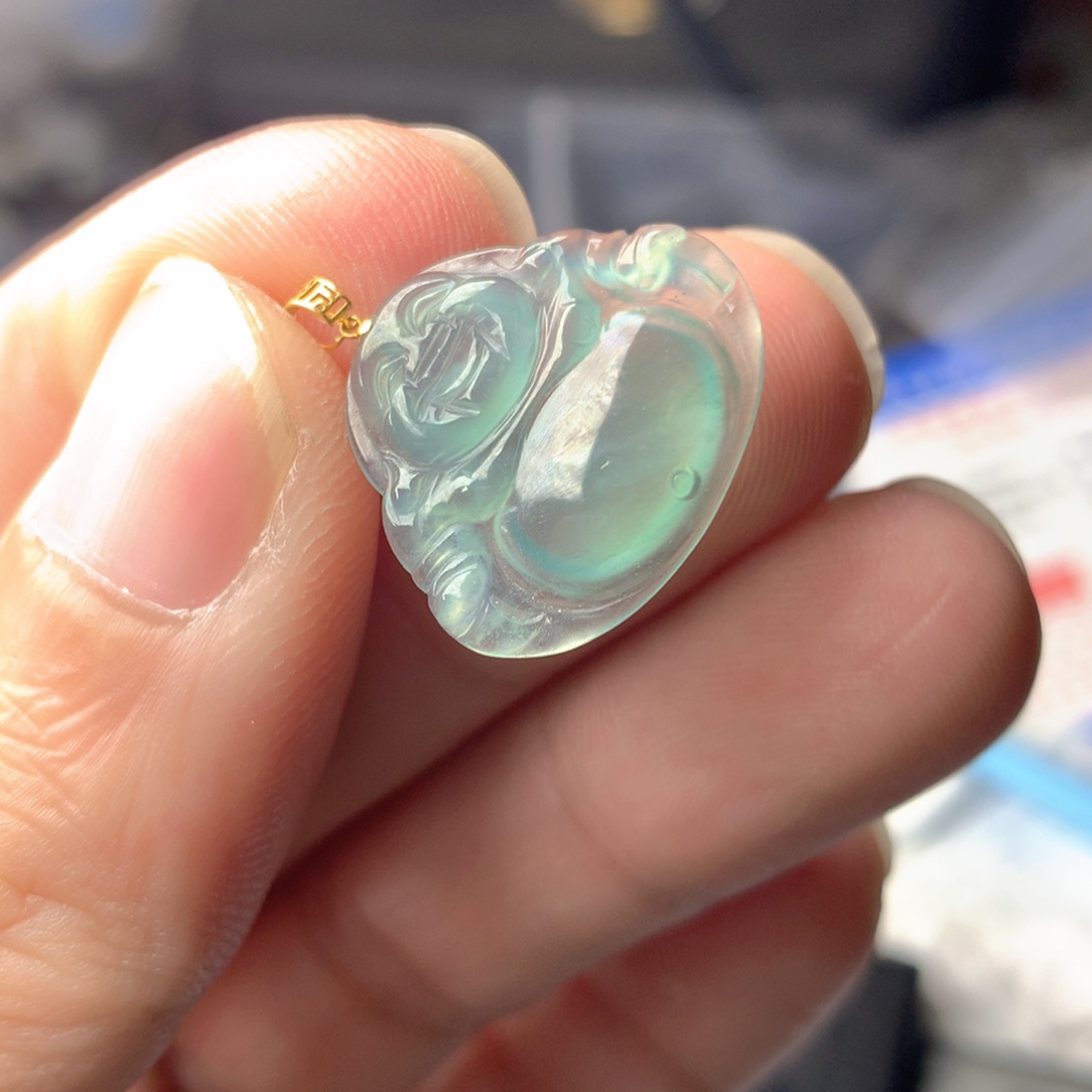 【闪购商品】颈饰18K金镶嵌翡翠