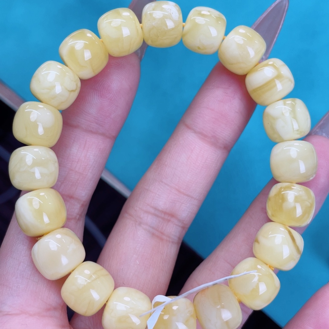 蜜蜡裸石未镶嵌蜜蜡27