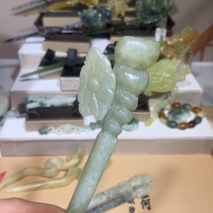 蛇纹石玉发饰未镶嵌