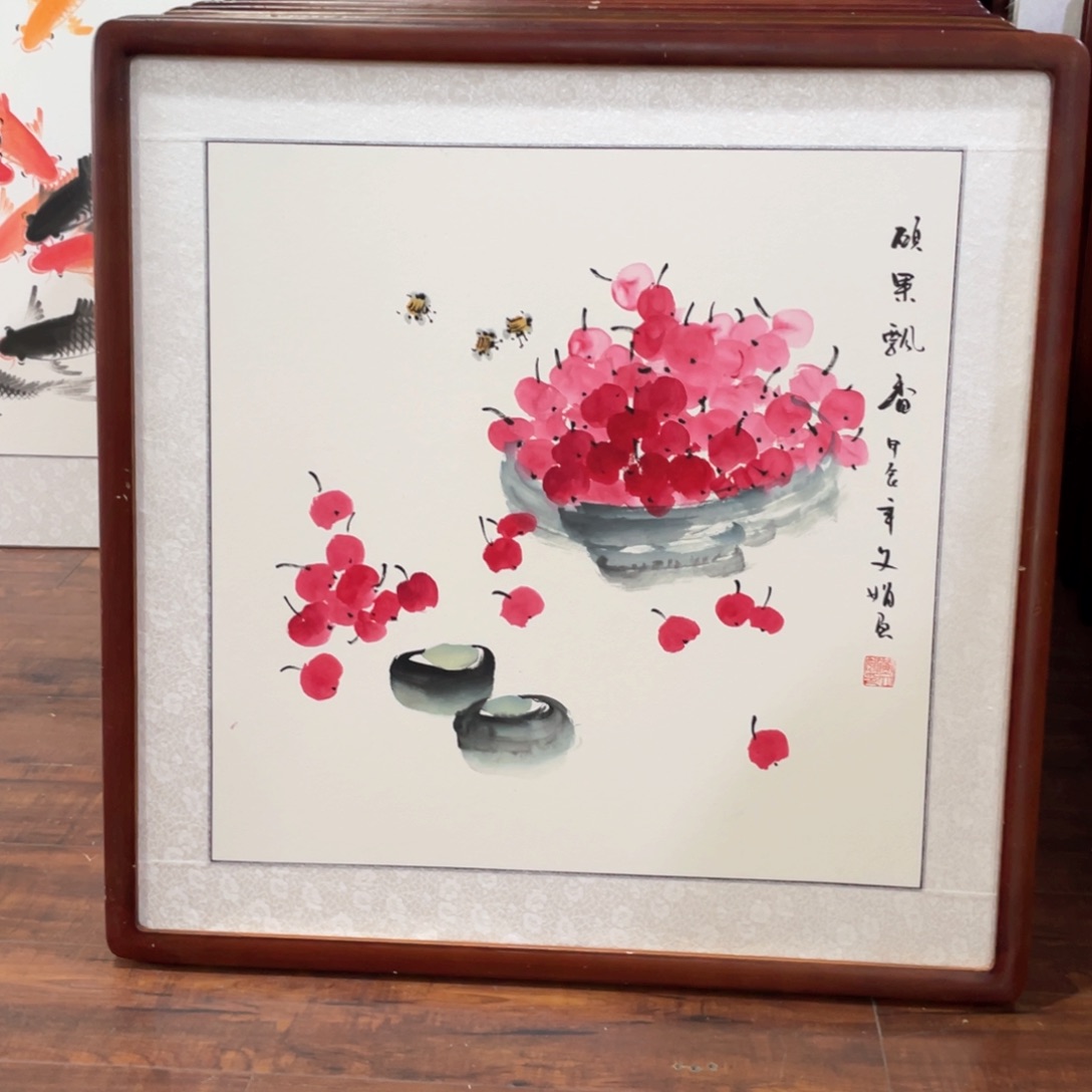 国画手绘带框尺寸63*63厘米