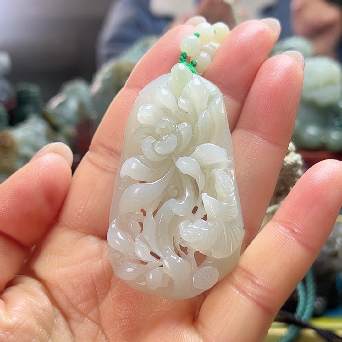 和田玉挂件未镶嵌