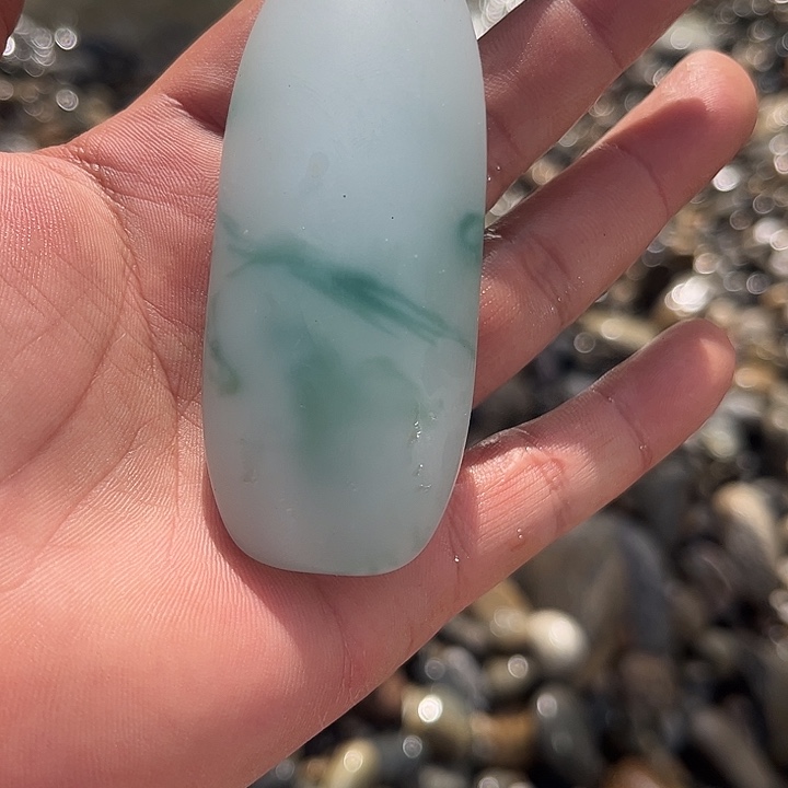 和田玉（糖玉）未镶嵌珠宝奇石