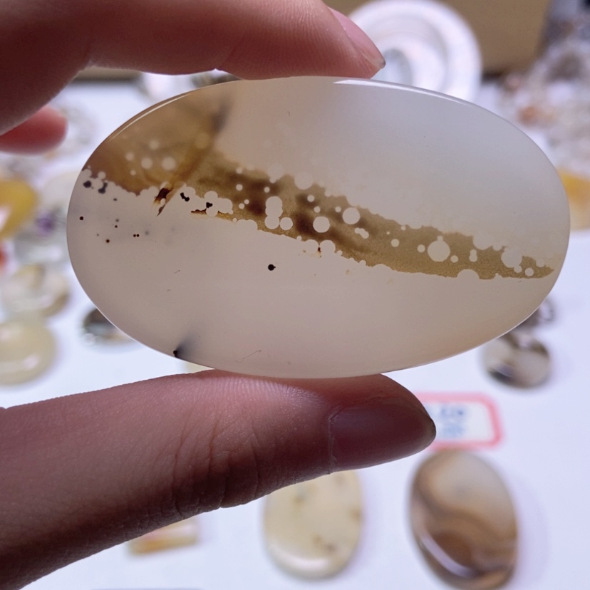 【闪购商品】玛瑙/玉髓颈饰未镶嵌