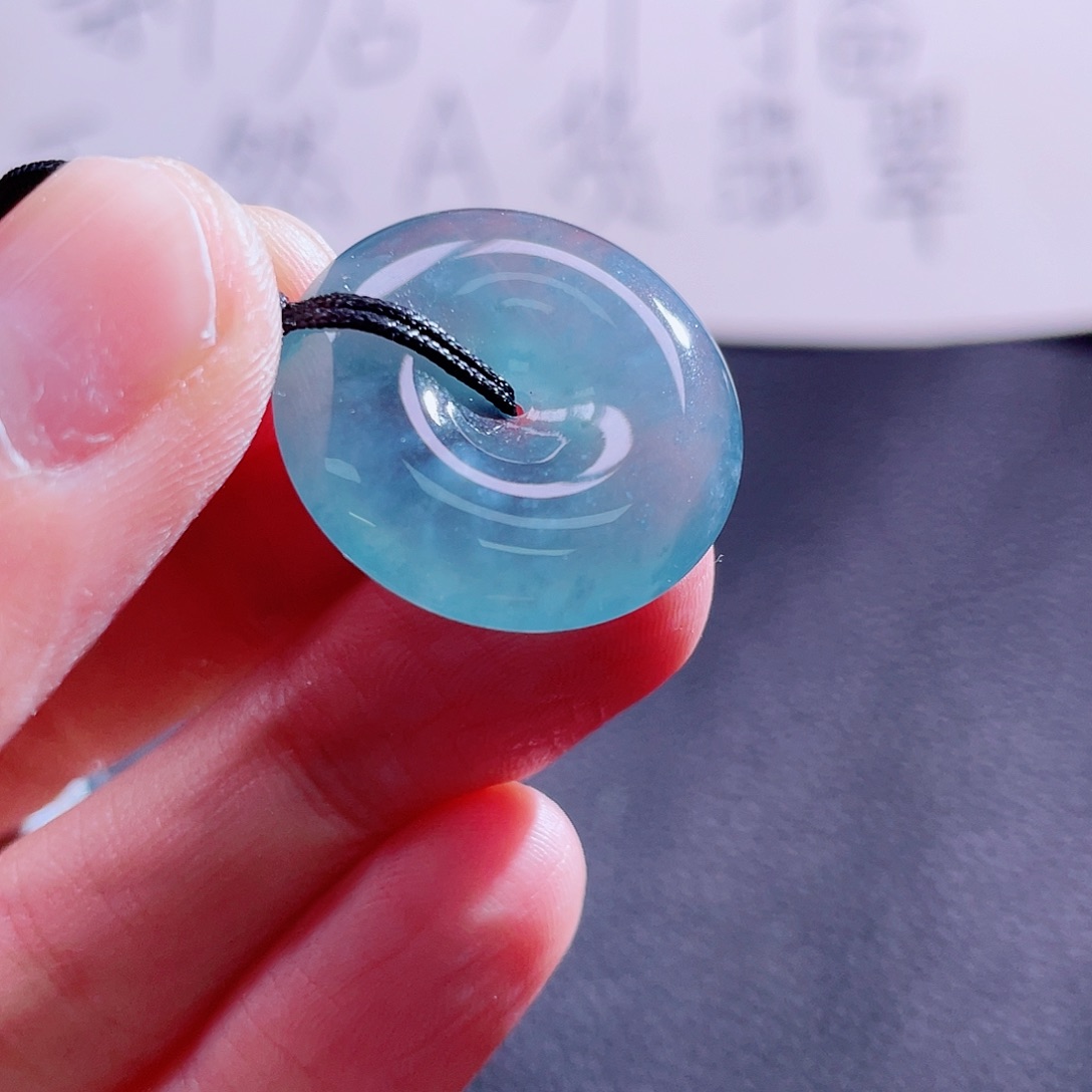 翡翠颈饰未镶嵌88888888